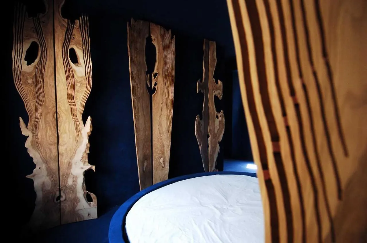 Museo Albergo D'Arte Contemporanea Atelier Sul Mare Castel di Tusa 3*,