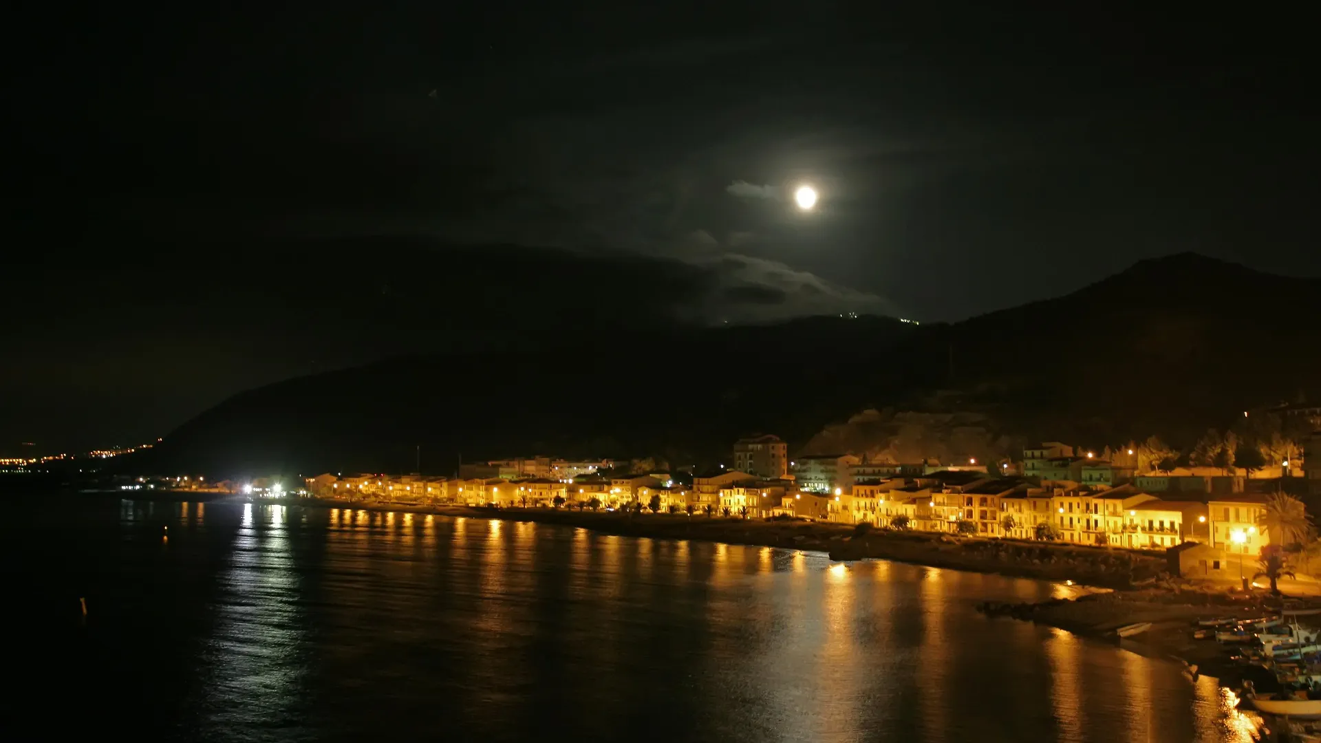 Museo Albergo D'Arte Contemporanea Atelier Sul Mare Castel di Tusa Italy